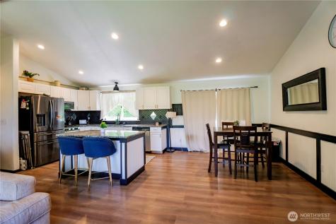802 99th Avenue SE Lake Stevens WA 98258