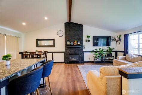 802 99th Avenue SE Lake Stevens WA 98258
