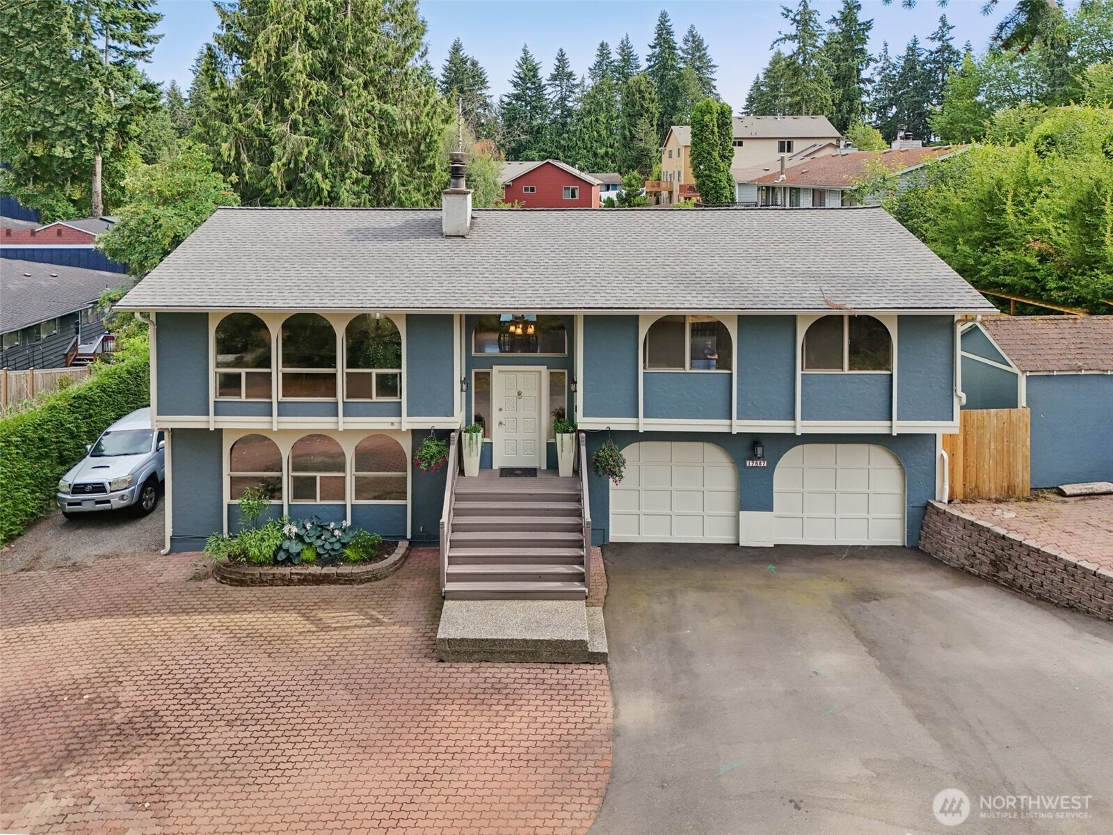 17837 Ashworth Avenue N Shoreline WA 98133
