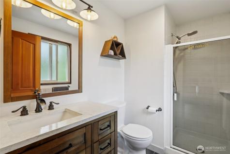 17837 Ashworth Avenue N Shoreline WA 98133