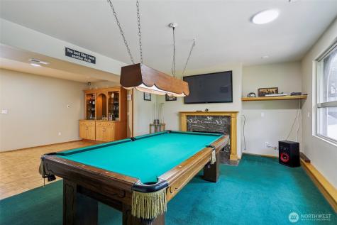 17837 Ashworth Avenue N Shoreline WA 98133