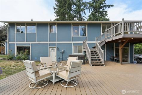 17837 Ashworth Avenue N Shoreline WA 98133