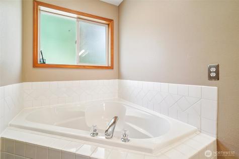 14804 23rd Place W Lynnwood WA 98087