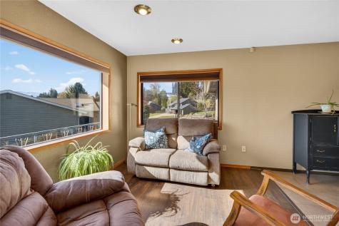 2629 Lemaister Avenue Wenatchee WA 98801