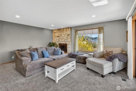 2629 Lemaister Avenue Wenatchee WA 98801