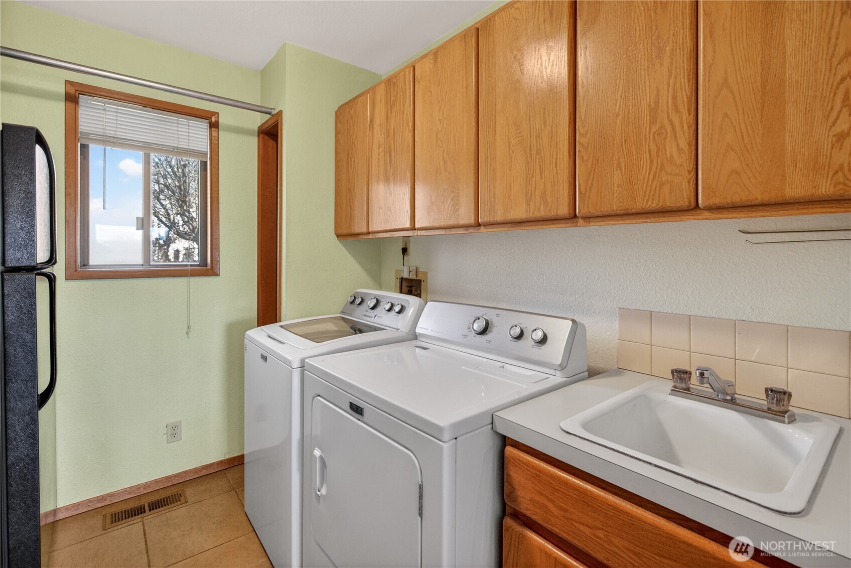 2629 Lemaister Avenue Wenatchee WA 98801