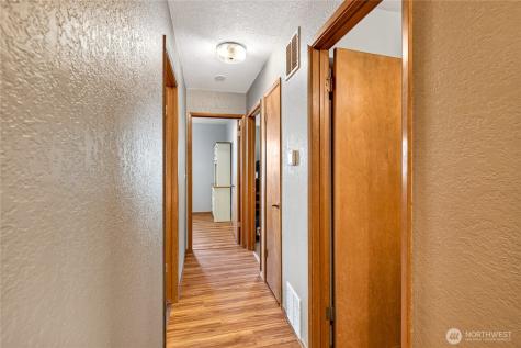2629 Lemaister Avenue Wenatchee WA 98801