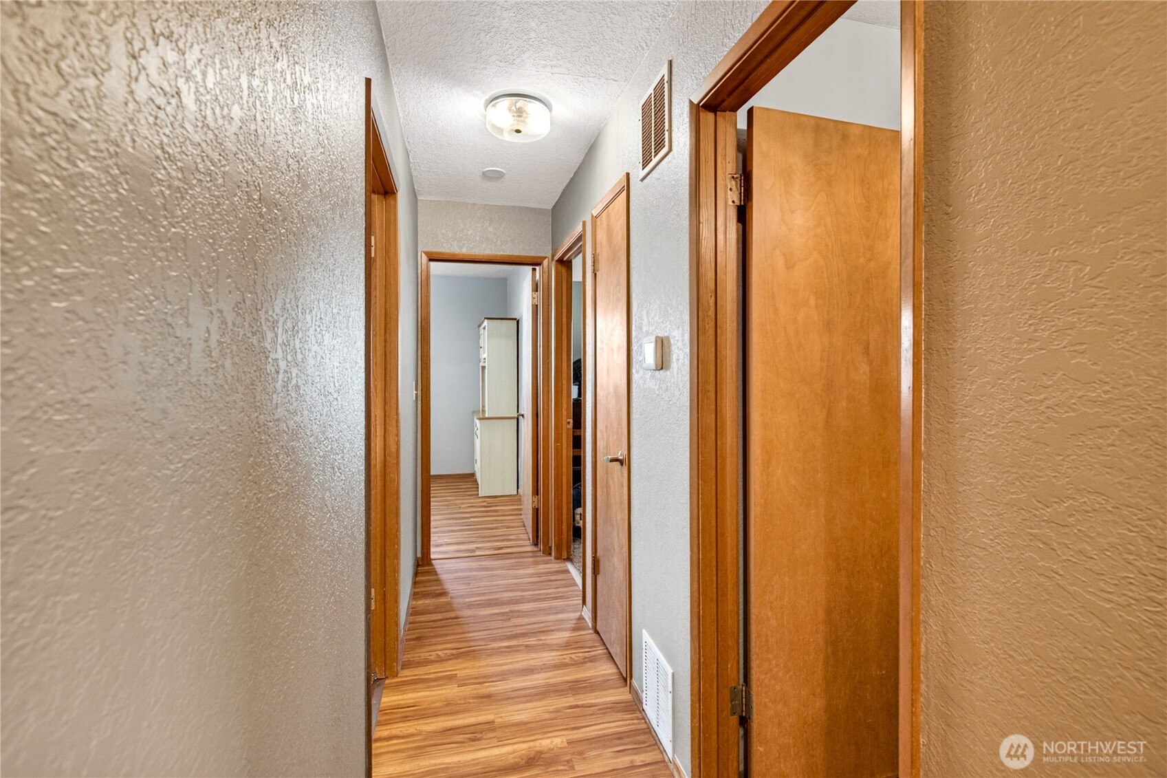 2629 Lemaister Avenue Wenatchee WA 98801