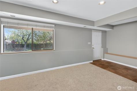 2629 Lemaister Avenue Wenatchee WA 98801
