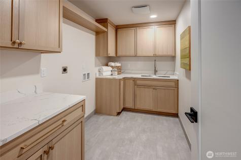 8904 SE 58th Street Mercer Island WA 98040