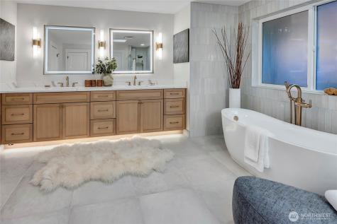 8904 SE 58th Street Mercer Island WA 98040