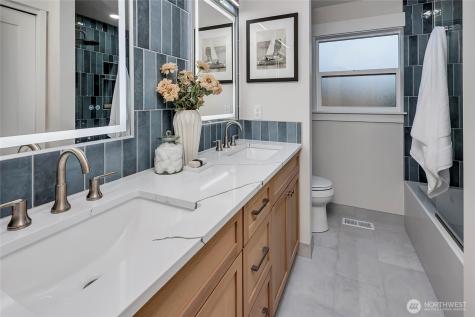 8904 SE 58th Street Mercer Island WA 98040