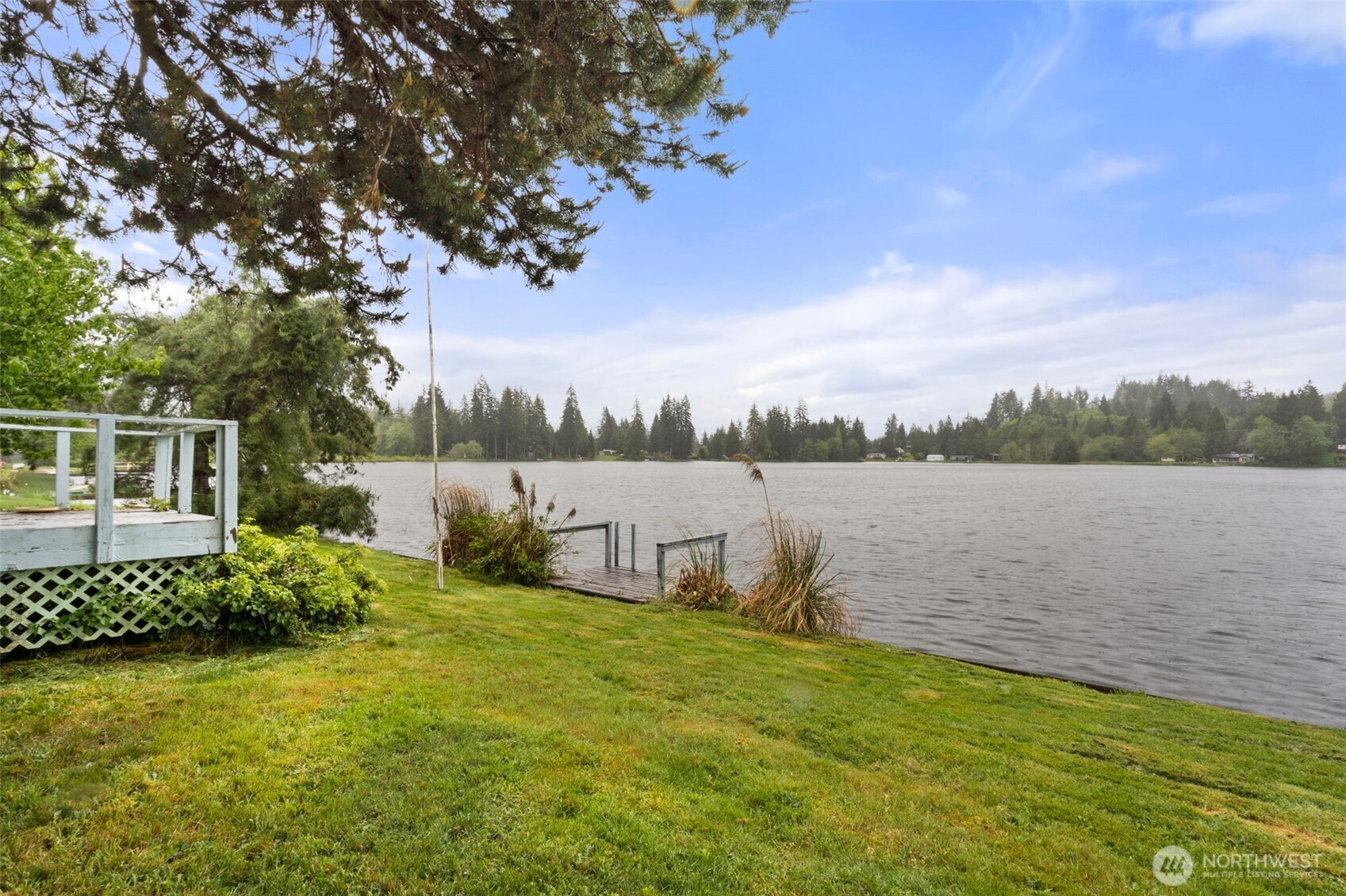 2206 W Starlake Drive Elma WA 98541