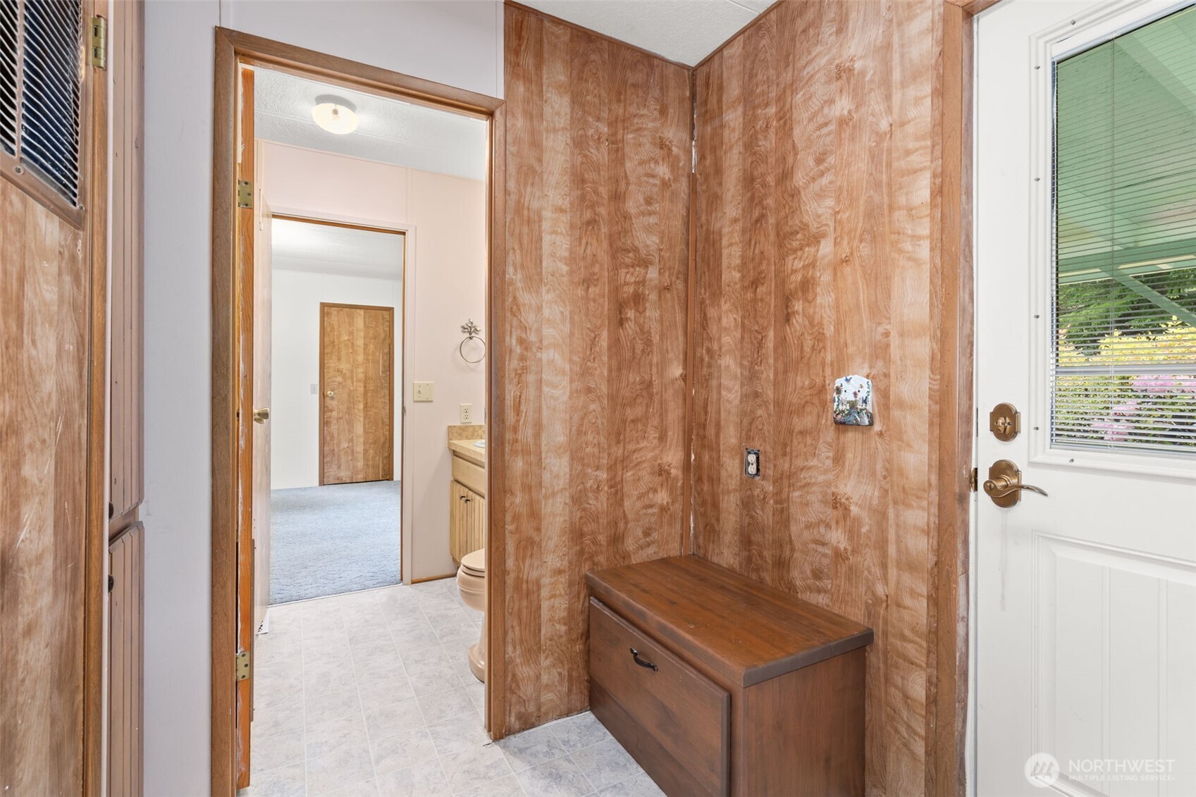 2206 W Starlake Drive Elma WA 98541