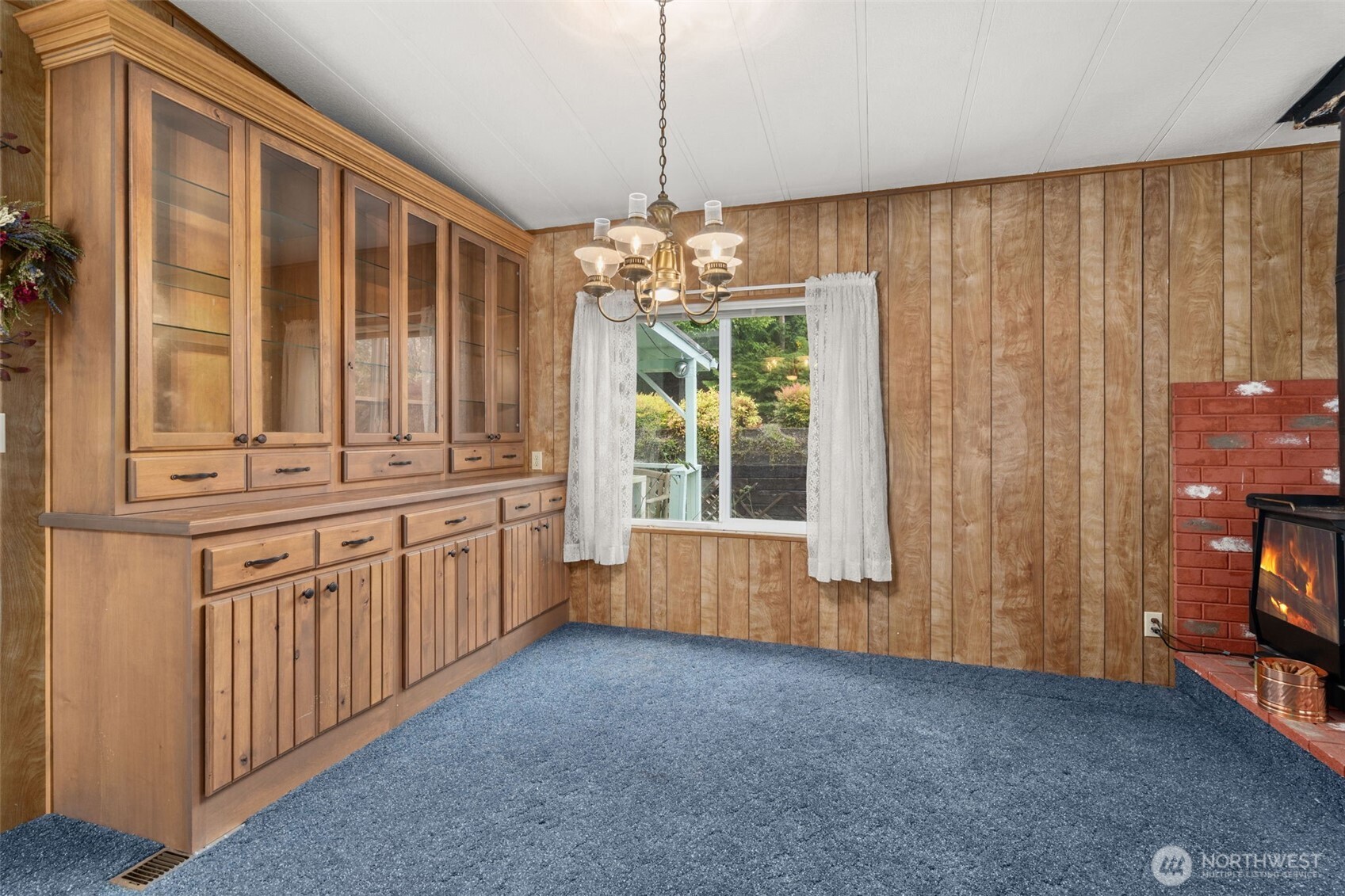 2206 W Starlake Drive Elma WA 98541