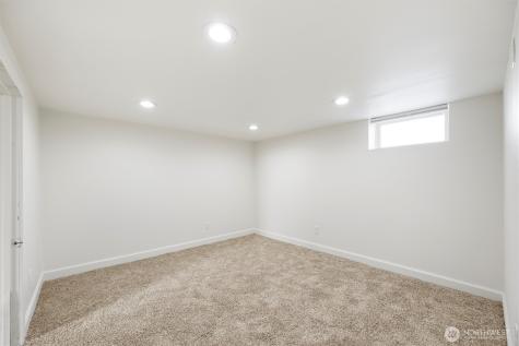 16981 SE Road 2 Moses Lake WA 98837