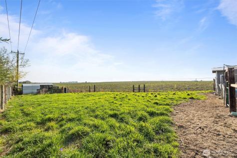 16981 SE Road 2 Moses Lake WA 98837
