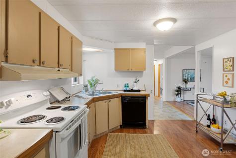 19015 16th Avenue NE Shoreline WA 98155