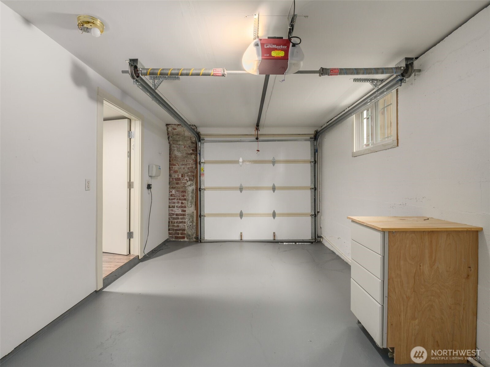 1423 Nob Hill Avenue N Seattle WA 98109