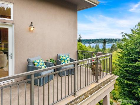 6317 NE 138th Place Kirkland WA 98034