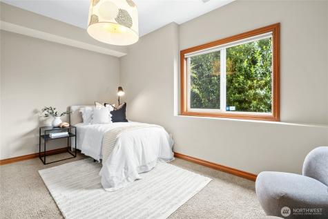 6317 NE 138th Place Kirkland WA 98034