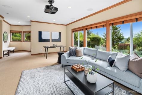 6317 NE 138th Place Kirkland WA 98034