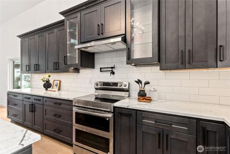 31 E Rhododendron Court Union WA 98592