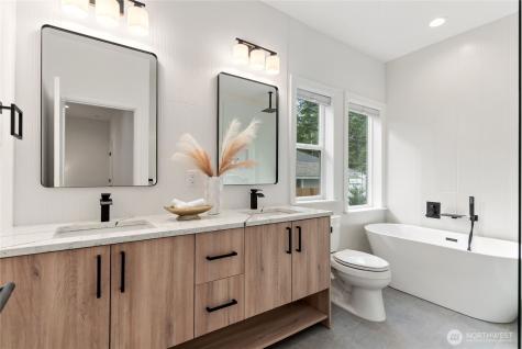 31 E Rhododendron Court Union WA 98592