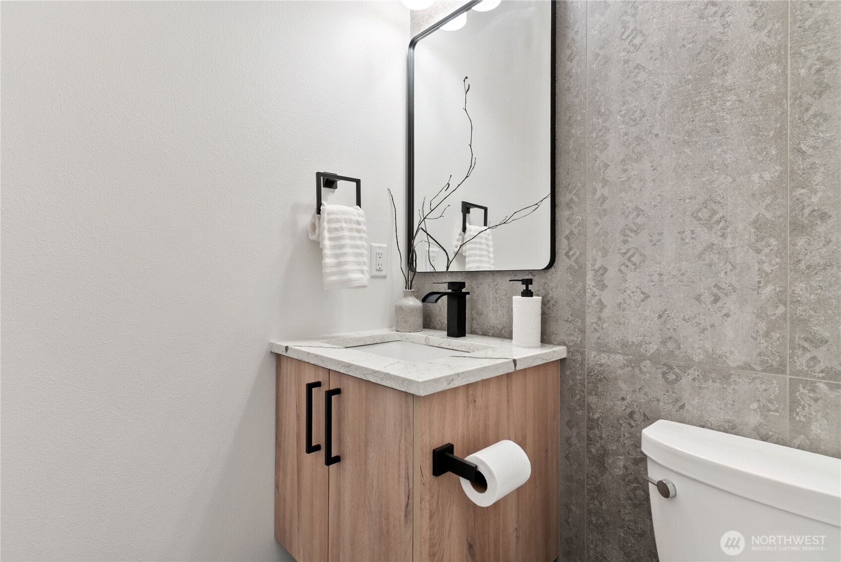 31 E Rhododendron Court Union WA 98592
