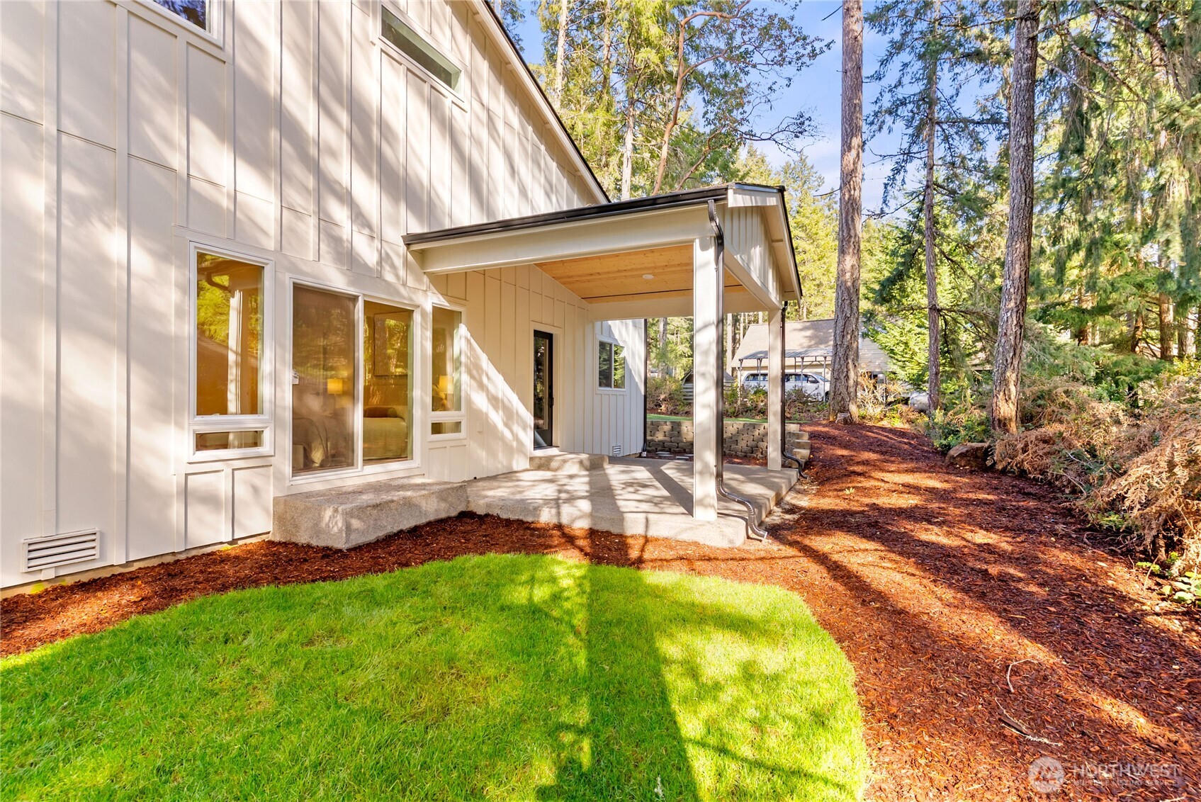 31 E Rhododendron Court Union WA 98592