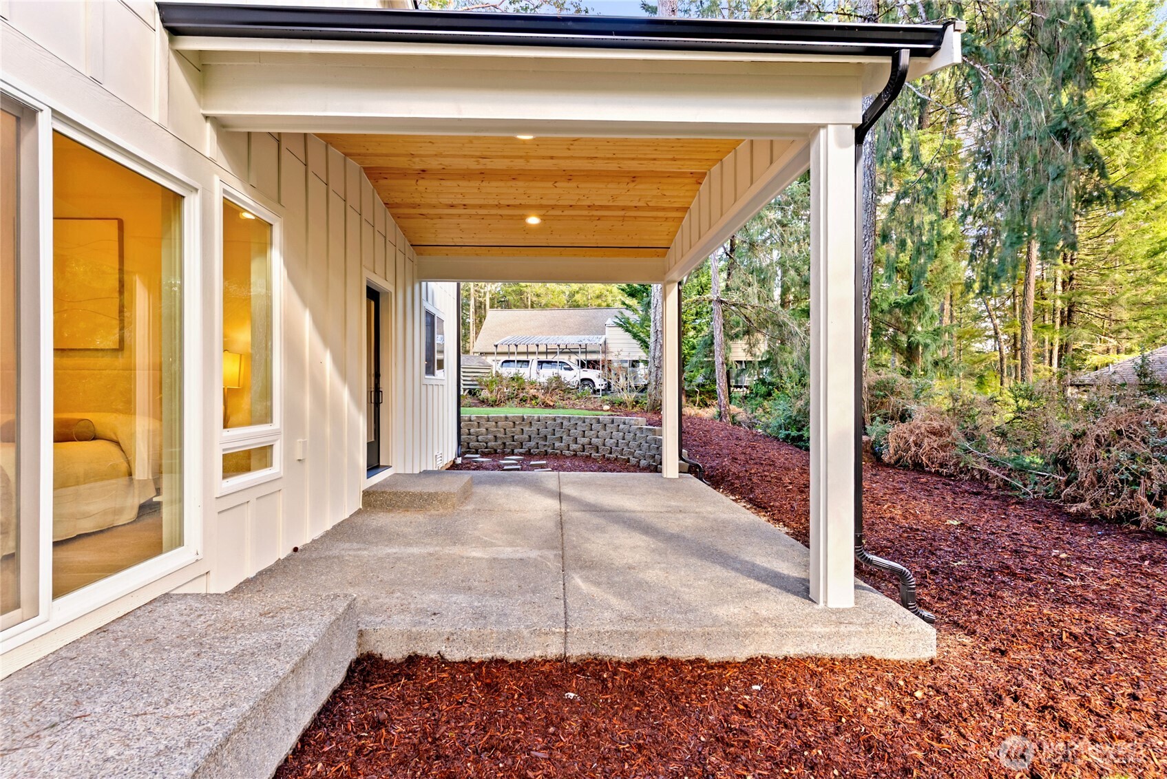 31 E Rhododendron Court Union WA 98592