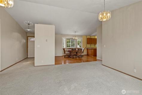 660 Cranberry Drive Oak Harbor WA 98277