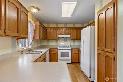 660 Cranberry Drive Oak Harbor WA 98277