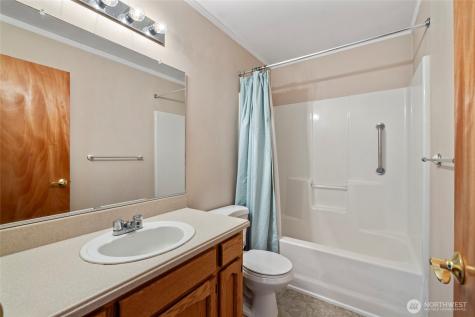 660 Cranberry Drive Oak Harbor WA 98277