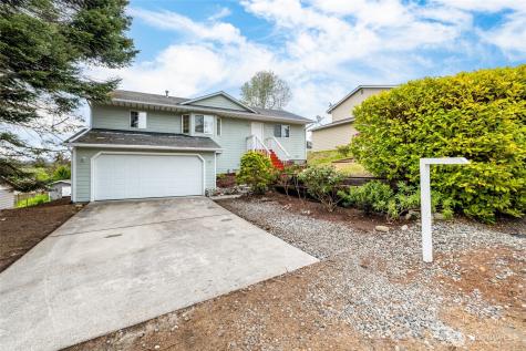660 Cranberry Drive Oak Harbor WA 98277