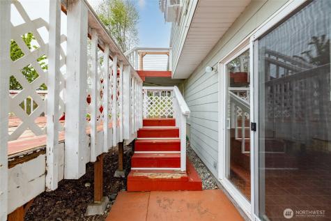 660 Cranberry Drive Oak Harbor WA 98277