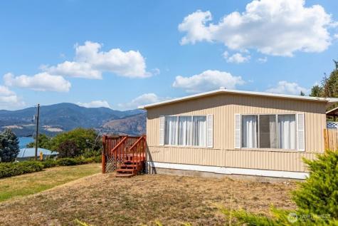 410 Totem Pole Road Manson WA 98831