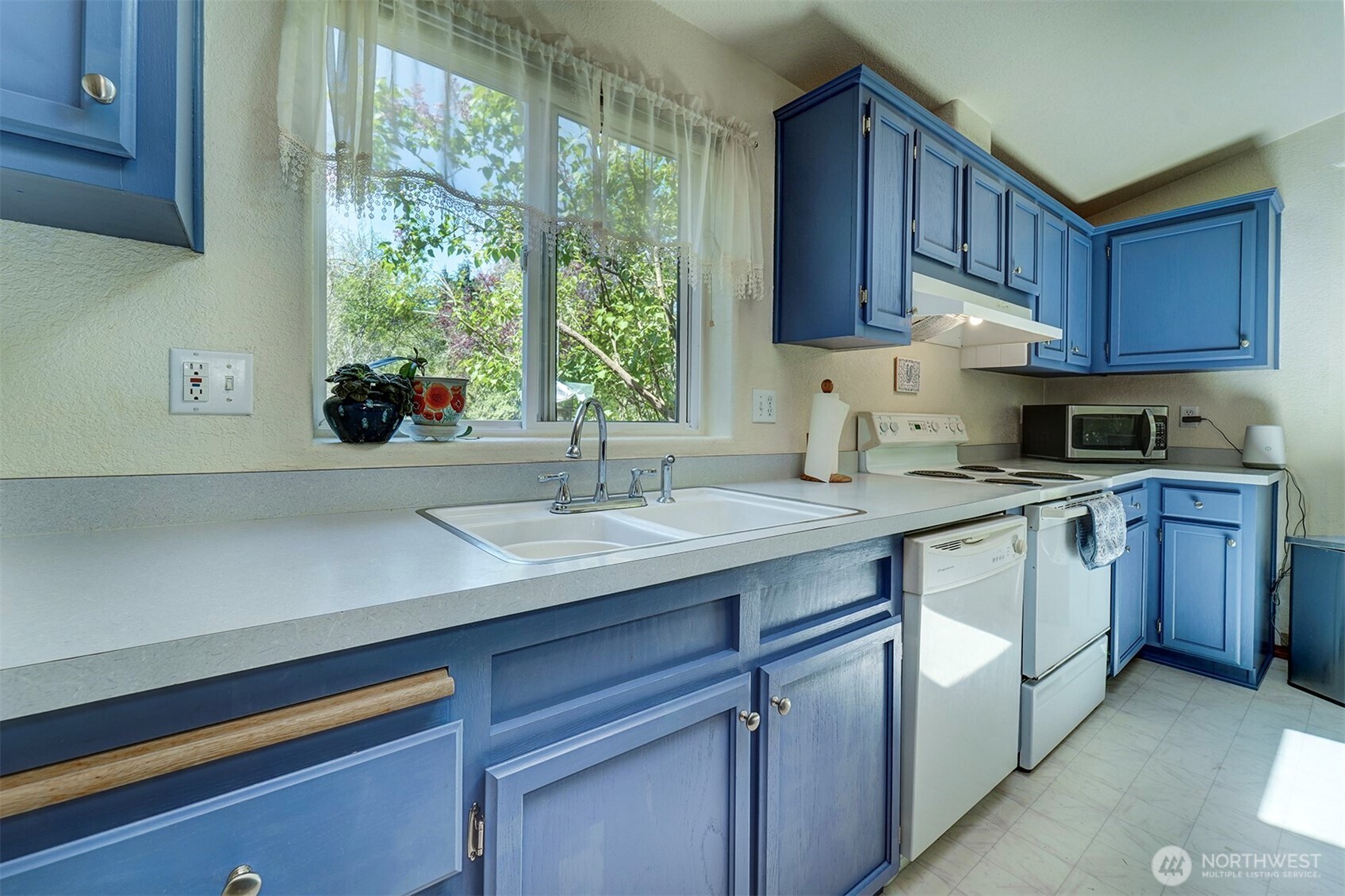8163 NE Eaglepoint Lane Kingston WA 98346