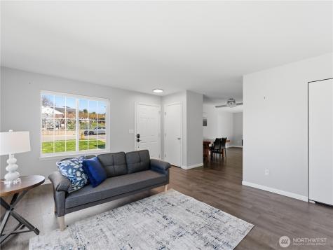 657 S Lawler Avenue East Wenatchee WA 98802