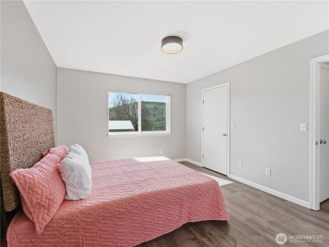 657 S Lawler Avenue East Wenatchee WA 98802