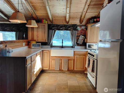 88 Cow Camp Road Oroville WA 98844