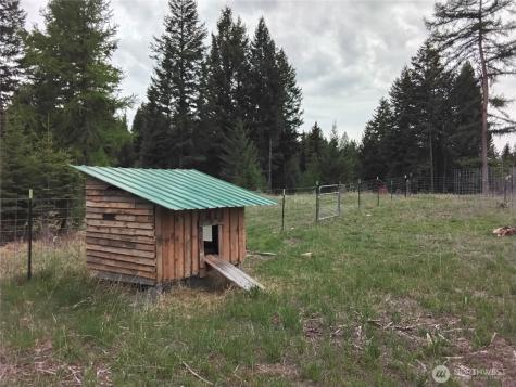 88 Cow Camp Road Oroville WA 98844