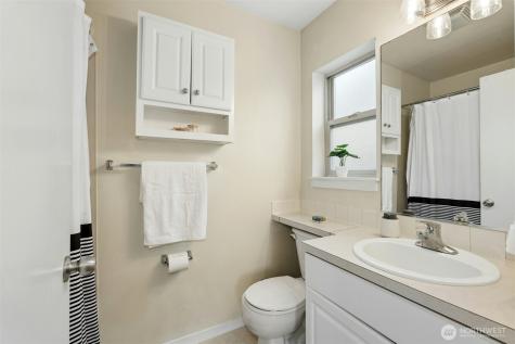 11560 Stone Avenue N Seattle WA 98133