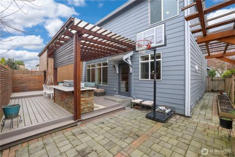 4152 65th Avenue Ct E Fife WA 98424