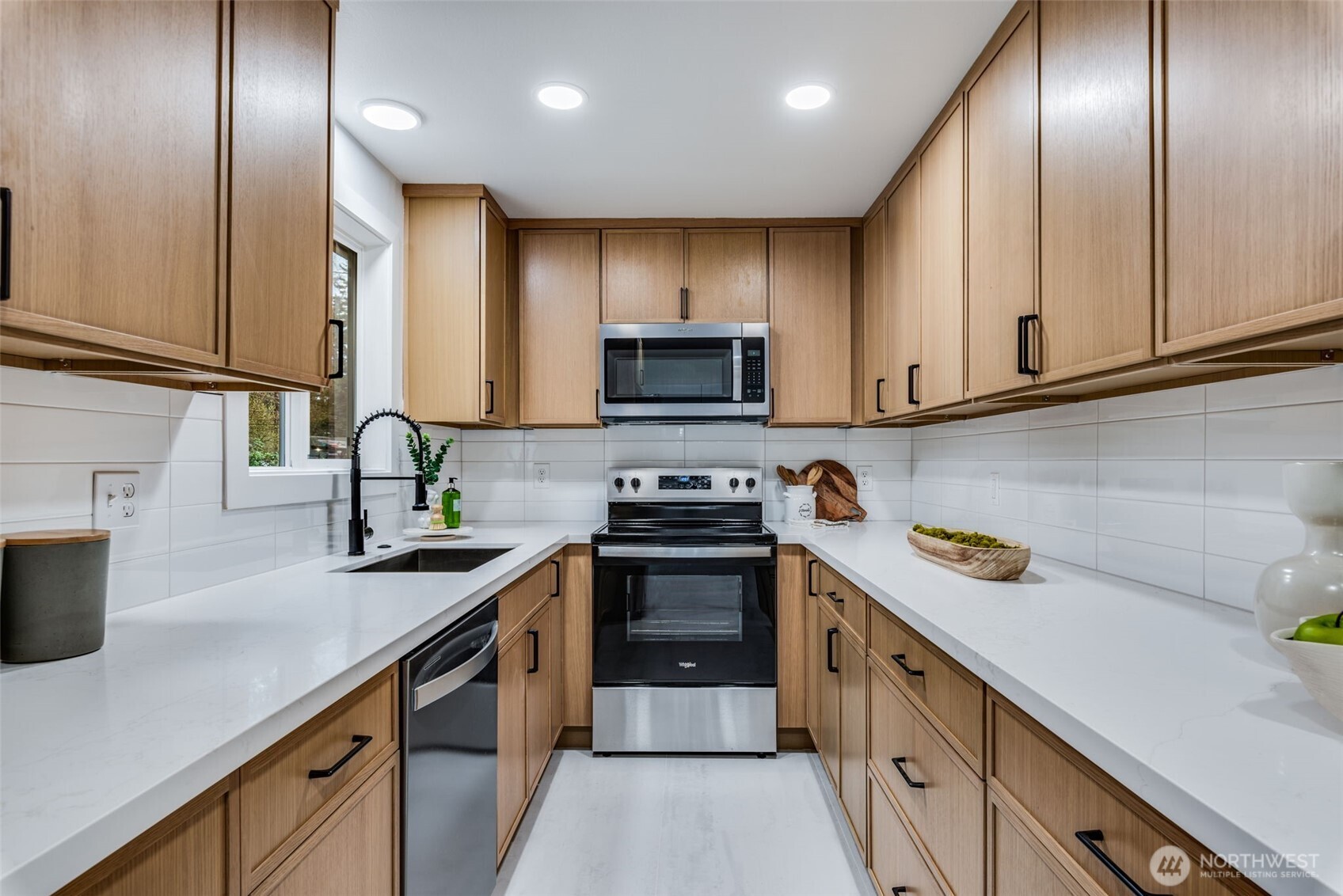 30418 12th Place SW Federal Way WA 98023
