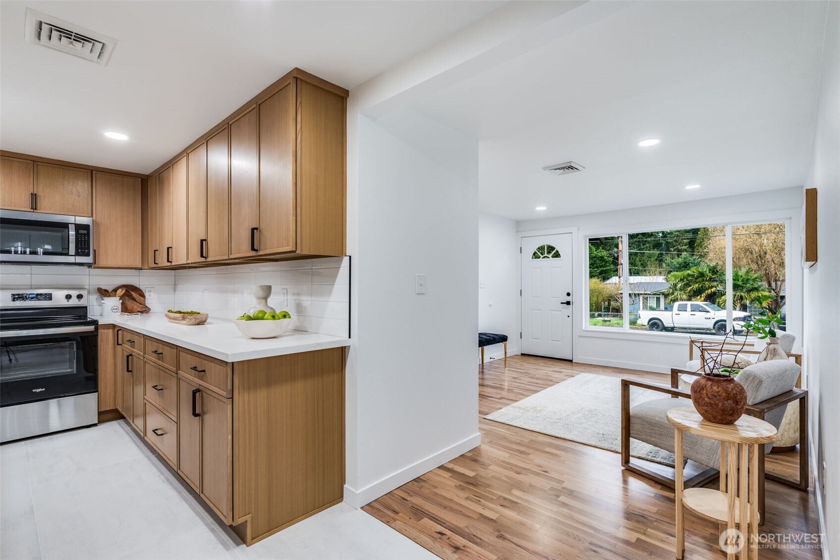 30418 12th Place SW Federal Way WA 98023