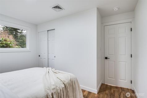 30418 12th Place SW Federal Way WA 98023