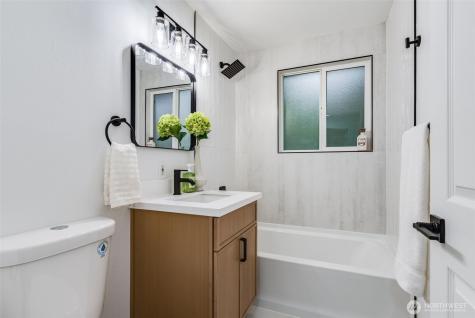 30418 12th Place SW Federal Way WA 98023