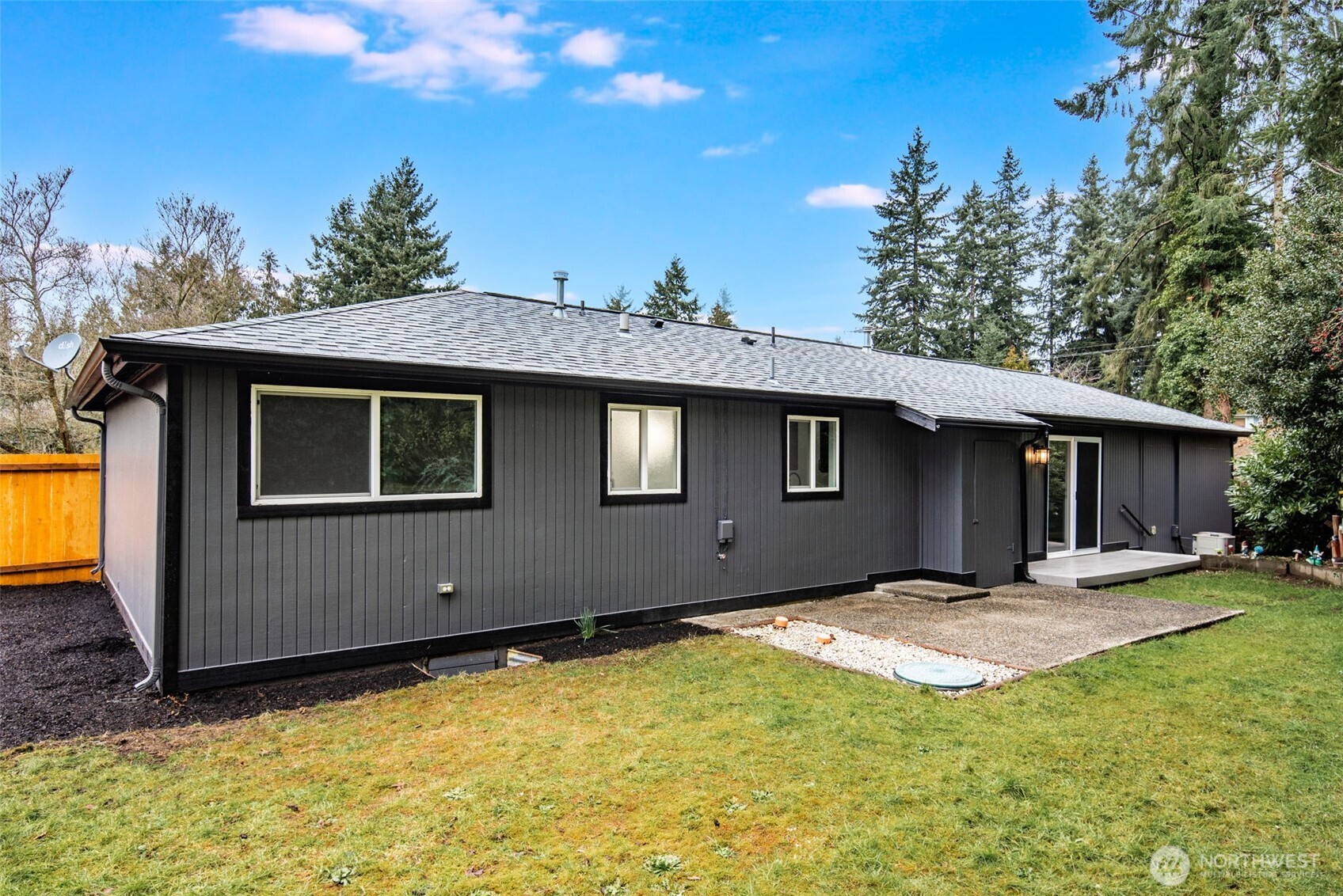 30418 12th Place SW Federal Way WA 98023