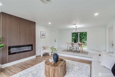 30418 12th Place SW Federal Way WA 98023